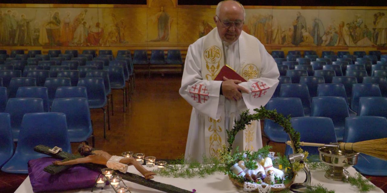 Święcenie pokarmów, ks. Wiesław Słowik SJ