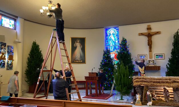 Przygotowaliśmy wystrój naszego kościoła na uroczystości Bożego Narodzenia