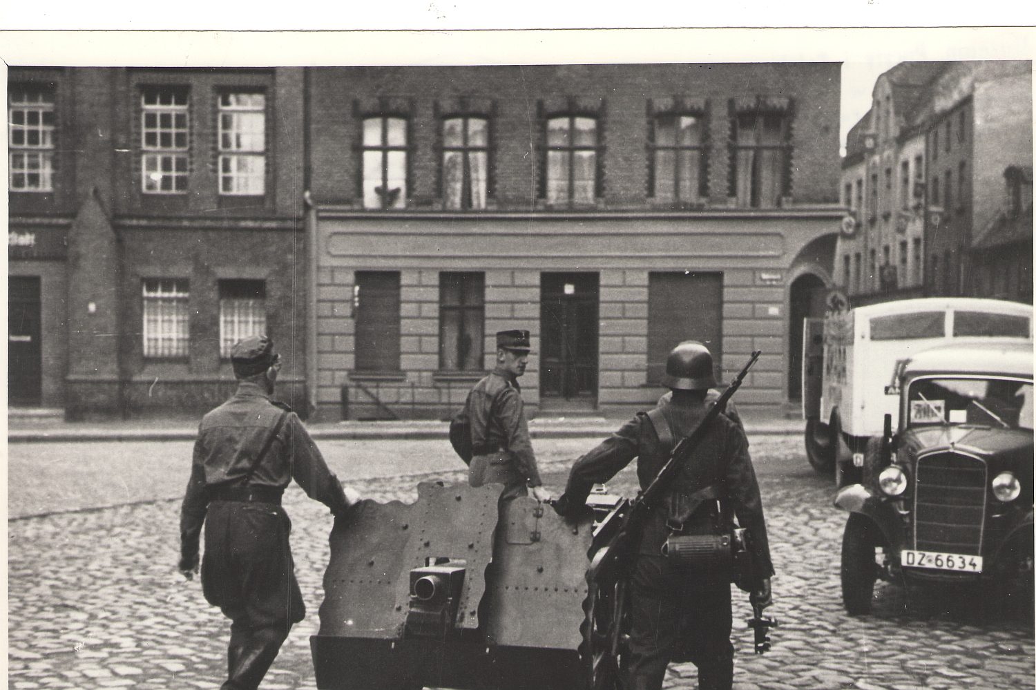 Atak na Pocztę Polską. Fot. Zdjęcie pochodzi ze zbiorów Muzeum Historycznego Miasta Gdańska