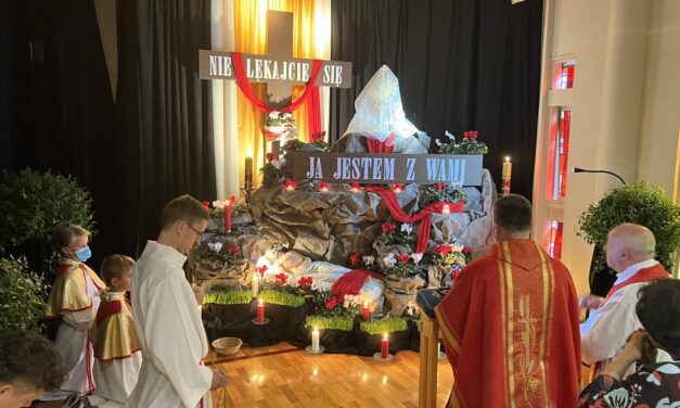 Liturgia w Wielki Piątek, Essendon